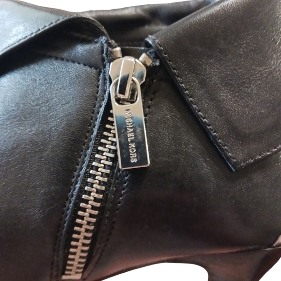 Michael Kors Peep Toe Black Leather Bootie Heels size 7 - Picture 11 of 12